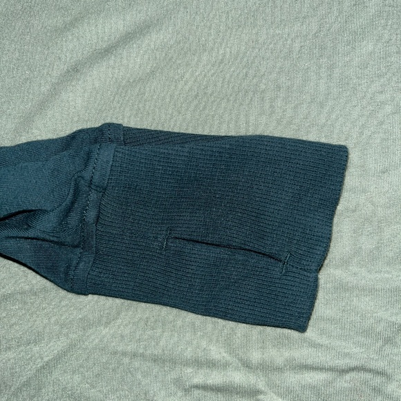 NWOT - Happy Earth Canopy Cross-Crop Hoodie - Size S - Picture 4 of 5